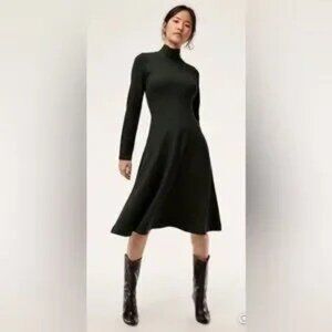 Aritzia Babaton Black Marc Dress, Classic, Versatile, Capsule Wardrobe, Comfy